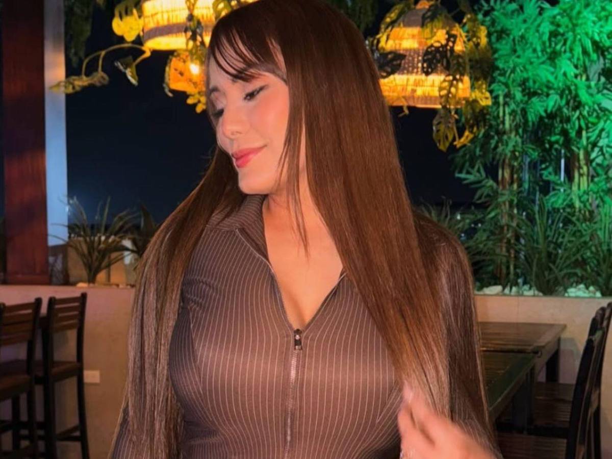 Elsa Oseguera comparte foto con conductor tras sufrir accidente