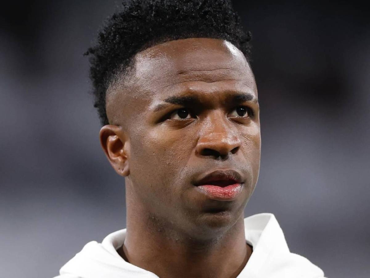 Vinicius recibe duro golpe del Real Madrid: Amenaza con irse a inédito lugar