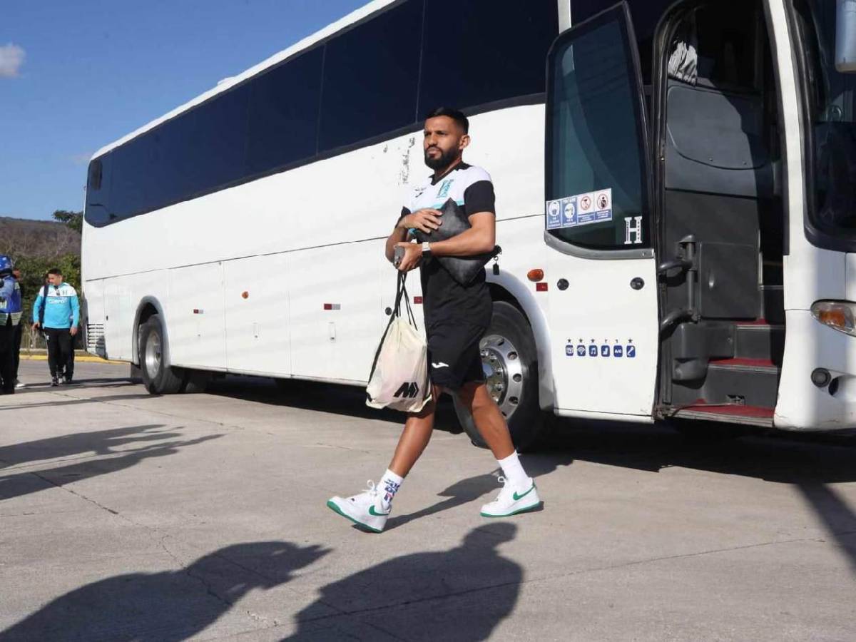 Selección de Honduras con visita sorpresa y caras nuevas en su primer entrenamiento