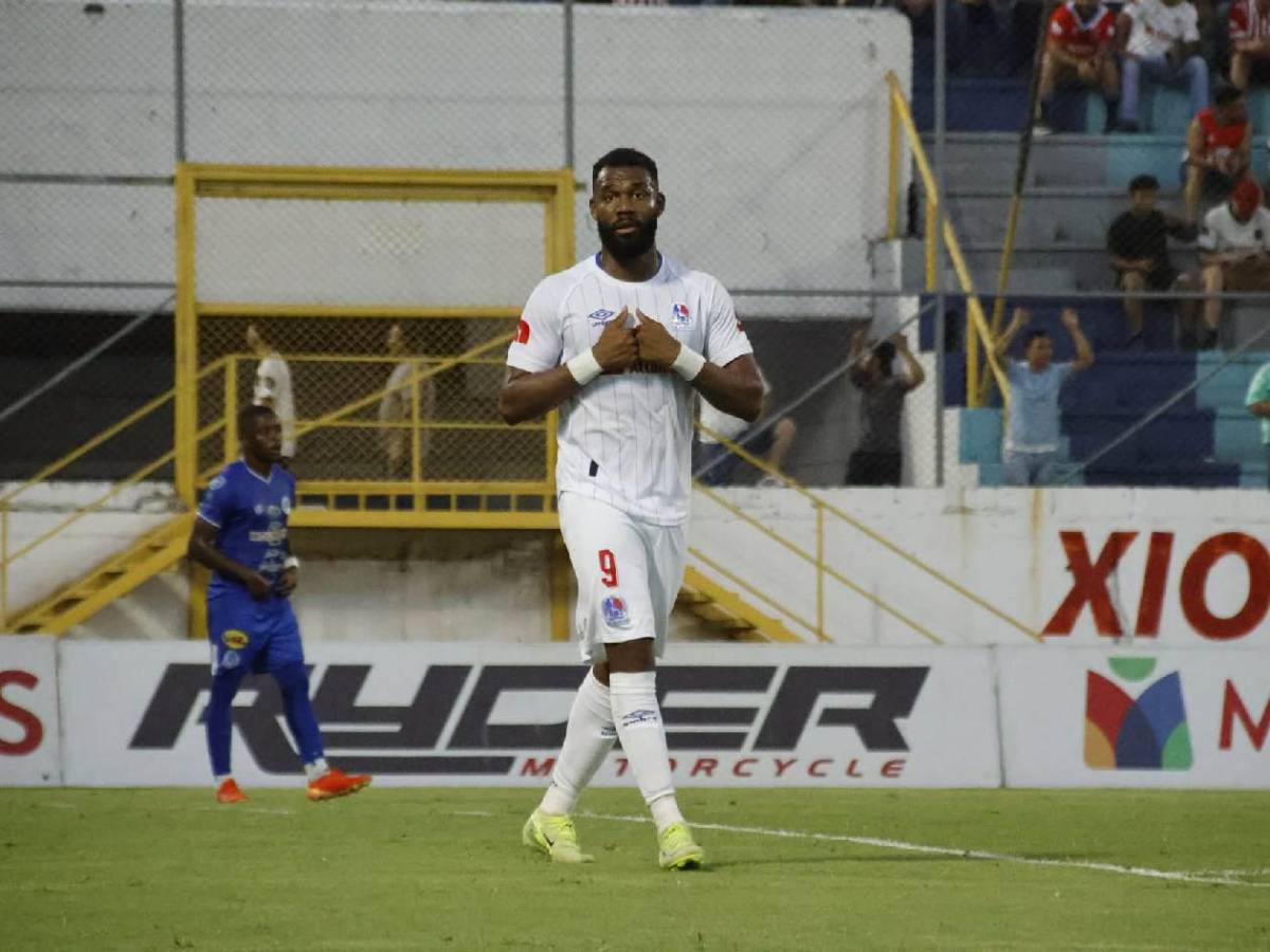 Olimpia celebra en el Morazán, polémica, tristeza del Victoria y reacción de Beckeles