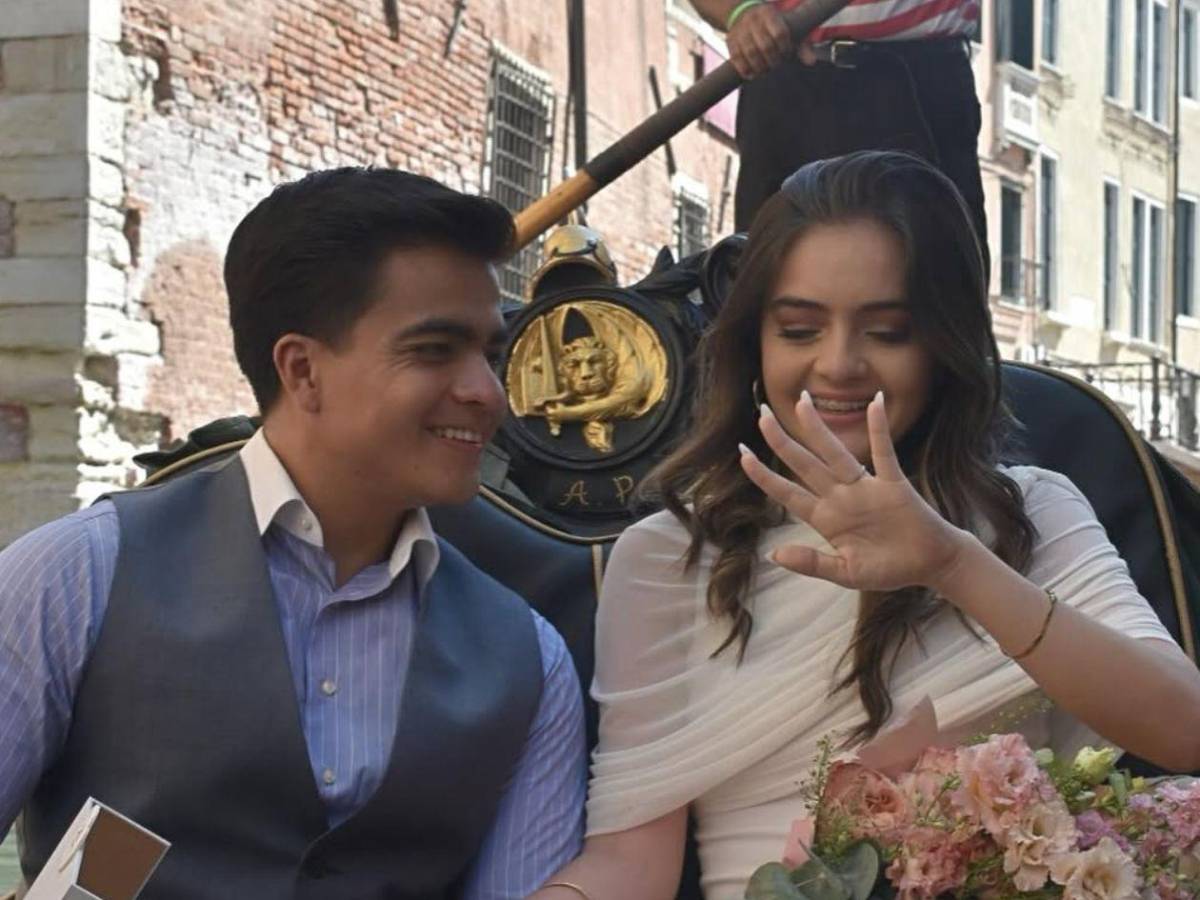 Se me escurrió el maquillaje: Presentadora hondureña se compromete