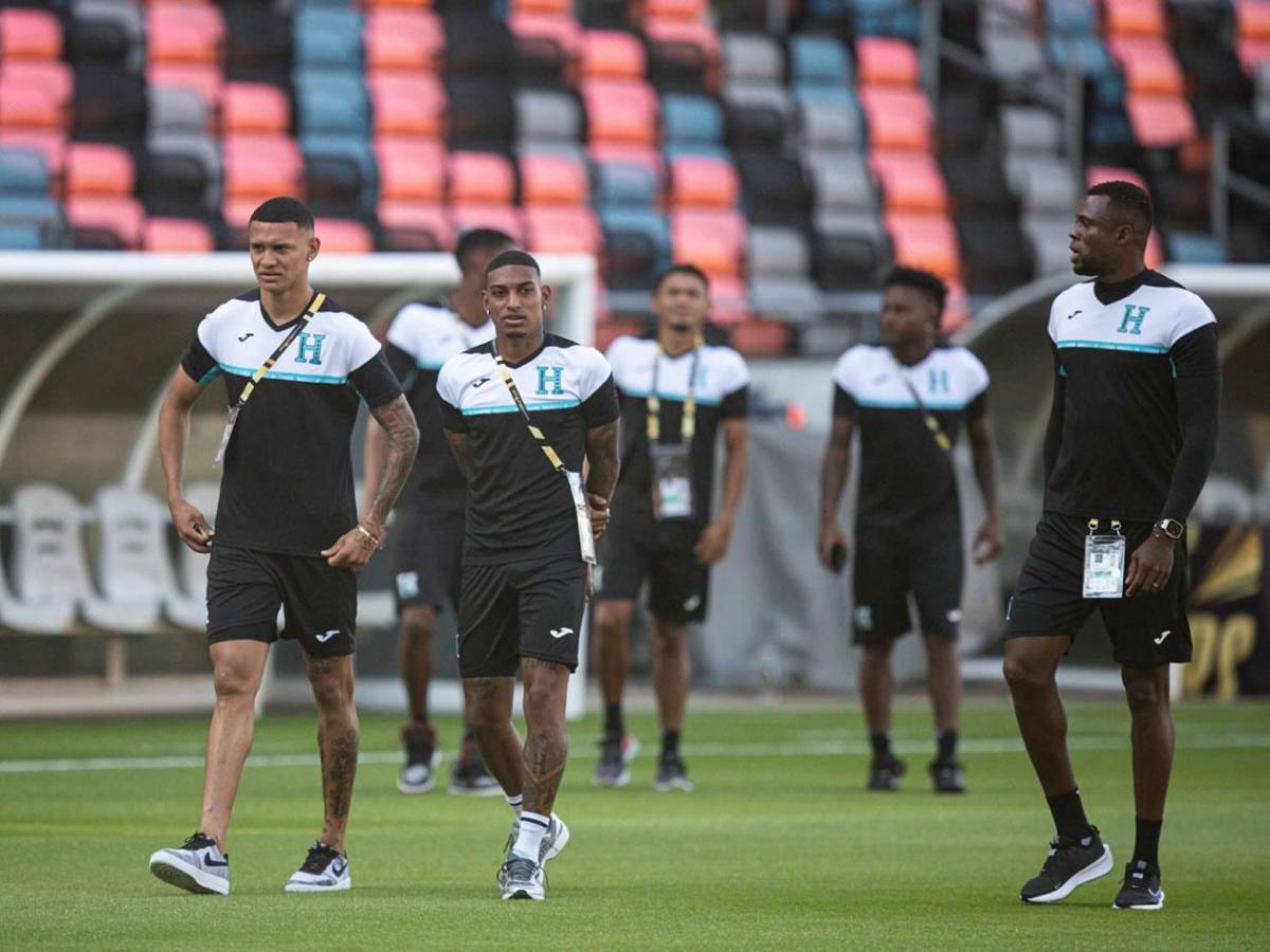 Selección de Honduras recibe visita sorpresa, mujer presente y ¿qué pasó con Choco Lozano?