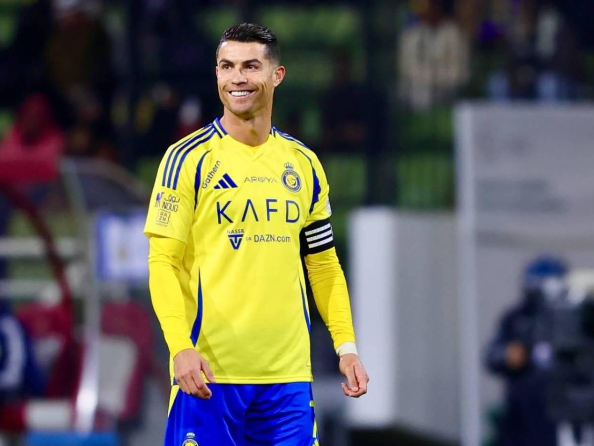 ¿Cristiano Ronaldo se va de Arabia? Negocia con inédito equipo y hace temblar a Messi