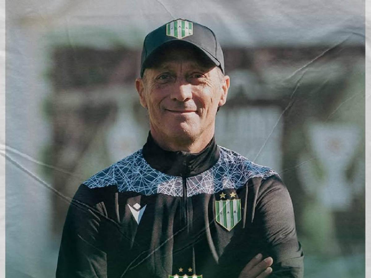 Mercado: Olancho renueva, Troglio debutó en Argentina y barrida de extranjeros