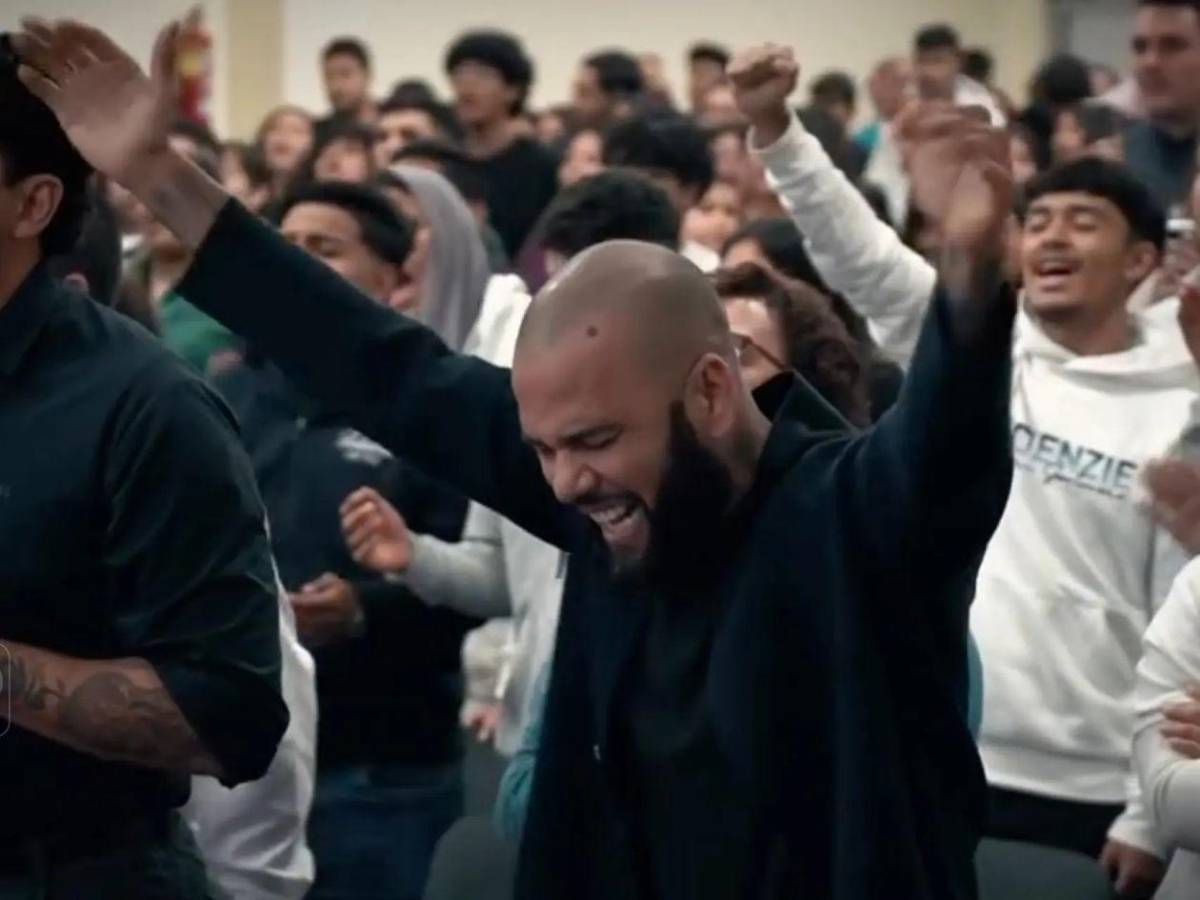 De futbolista a predicar en España: la nueva vida de Dani Alves