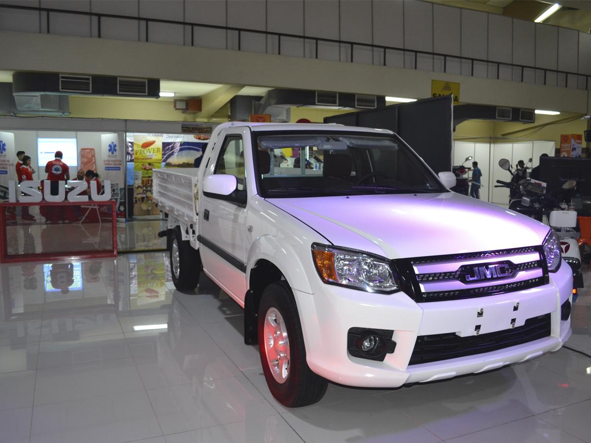 El en showroom de Casa Jaar encontrará vehículos de trabajo de la marca JMC.