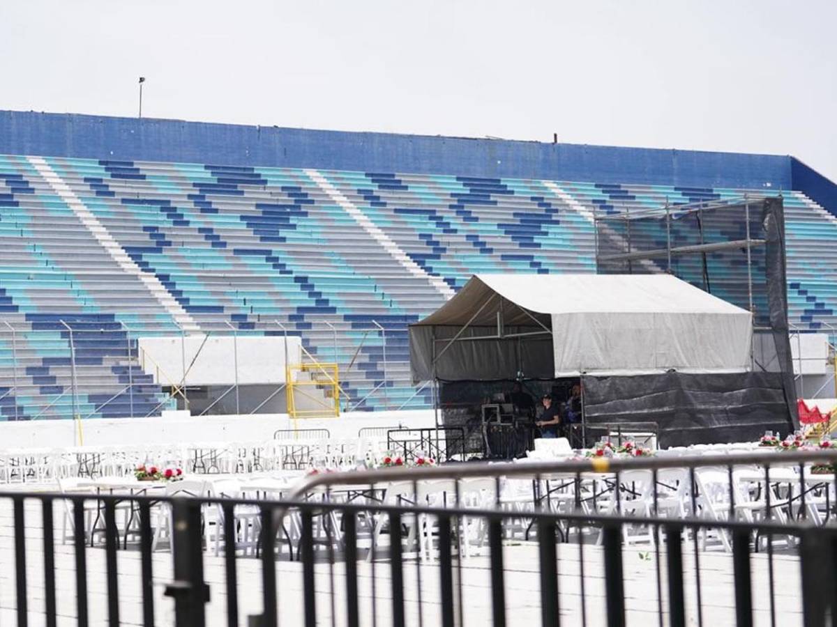 Alcaldía de San Pedro Sula daña más la cancha del estadio Morazán con concierto gratuito