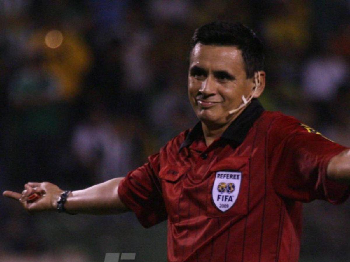 Abogados, docentes y un exárbitro buscan un curul en el Congreso Nacional