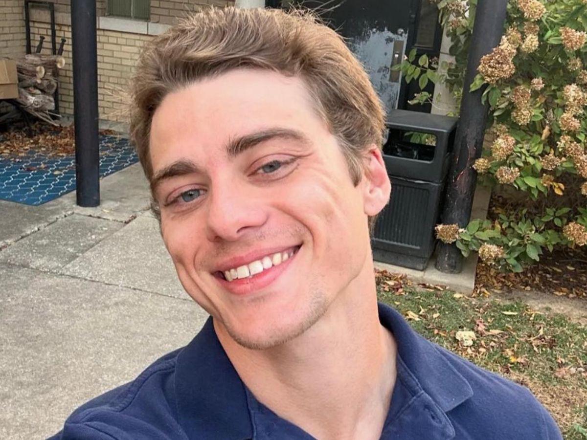 Muere querido actor en trágico accidente; se estrelló contra un camión