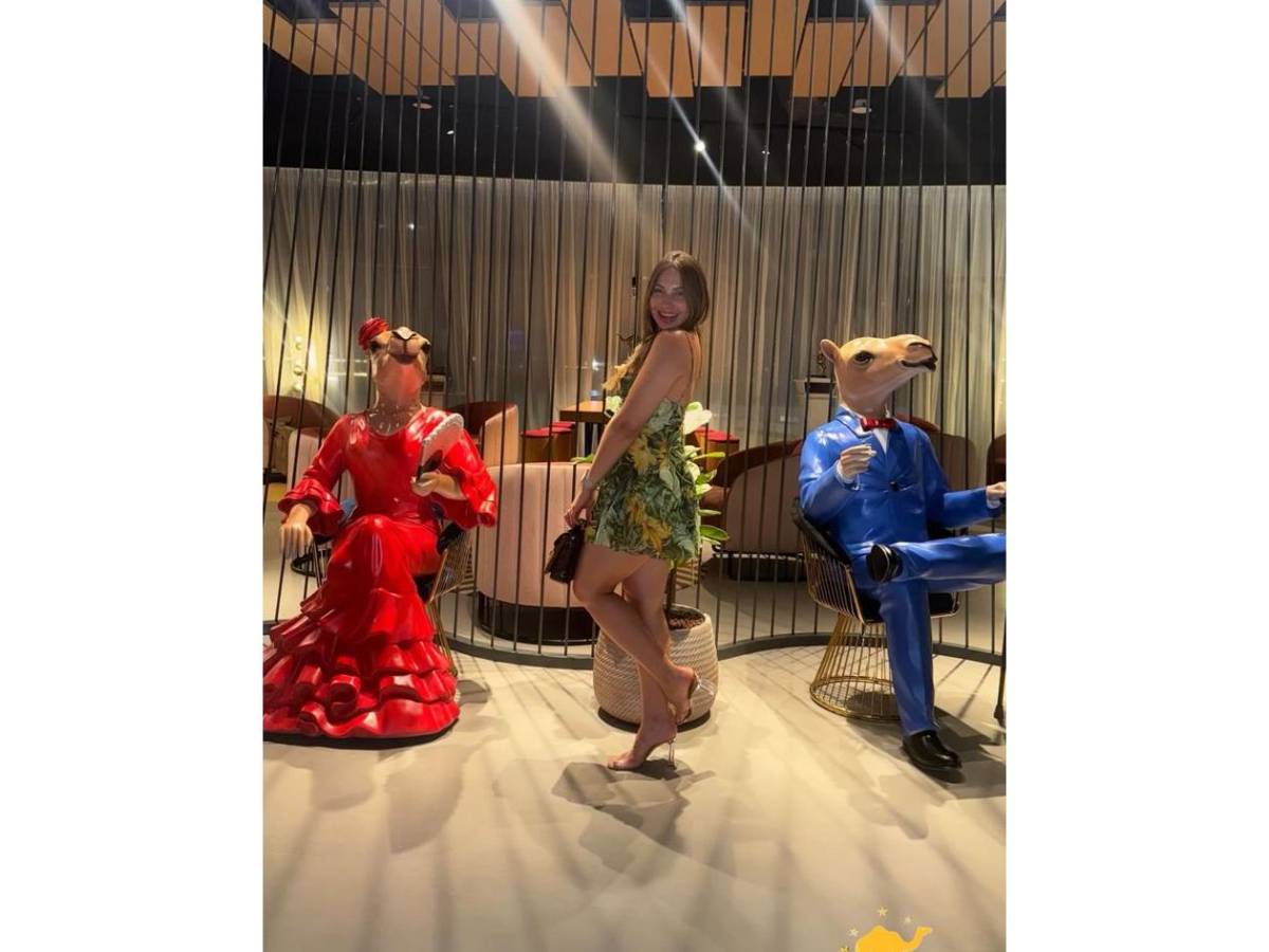 Luis Palma de vacaciones en Dubai junto a su bella esposa, Annie Córdova