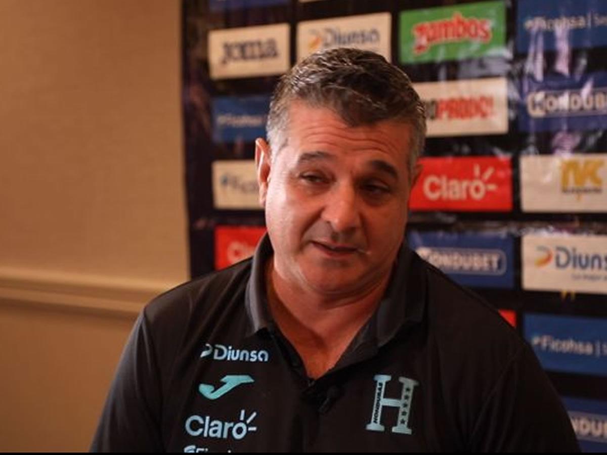 Diego Vázquez: “Tampoco es una catástrofe perder contra México”