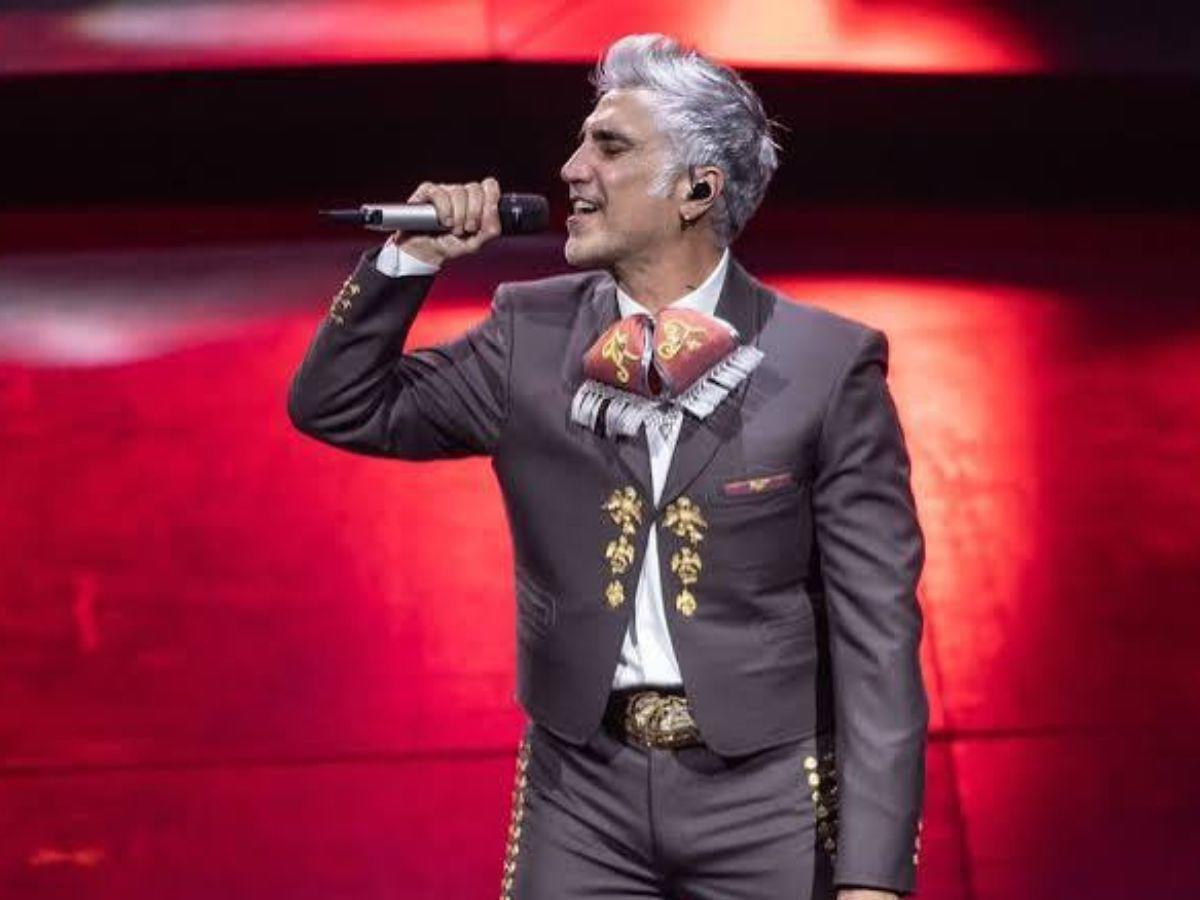 Alejandro Fernández revela que sufre depresión y ansiedad