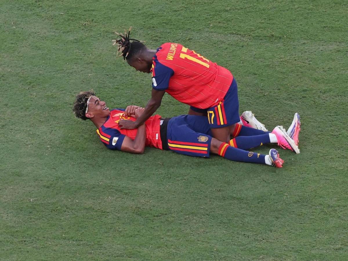 Messi rompe a llorar, show de Lamine Yamal, su novia y España festeja campeón Mundial