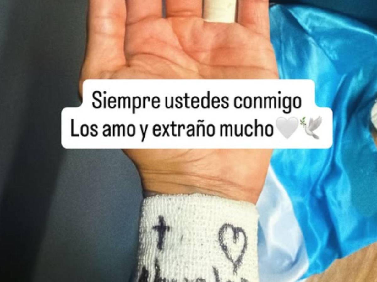 Luis Palma recibió el título en Polonia con beso, champán y una emotiva dedicatoria