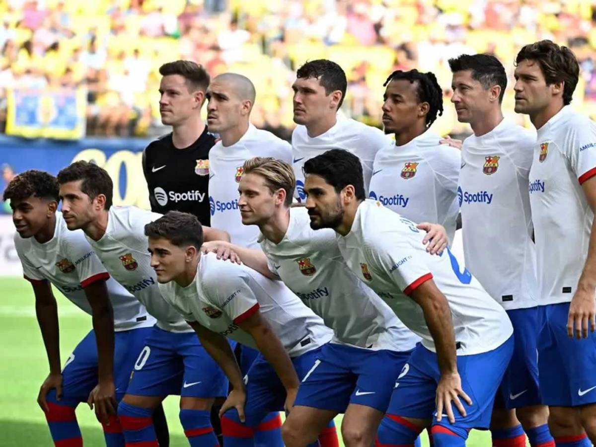 Flick no lo quería: Barcelona le rompió el contrato y el futbolista se queda sin equipo