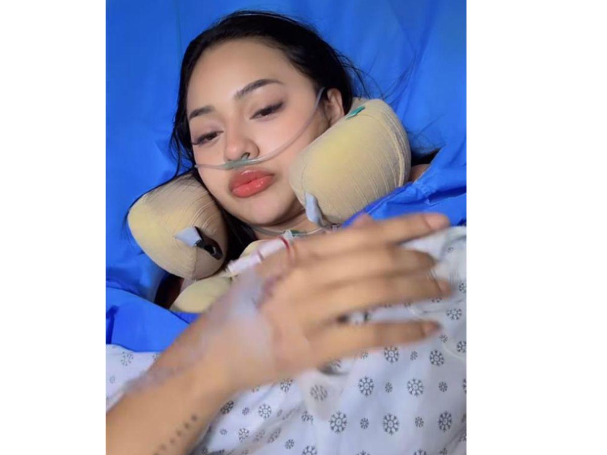 Kennia Mondragón se opera y agradece a Dios por la tuneada