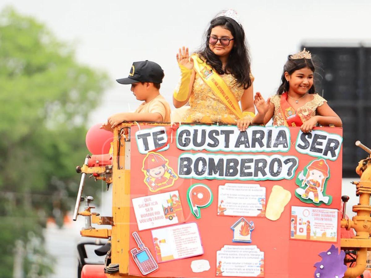 Sampedranos se visten de color y alegría en su desfile de carrozas