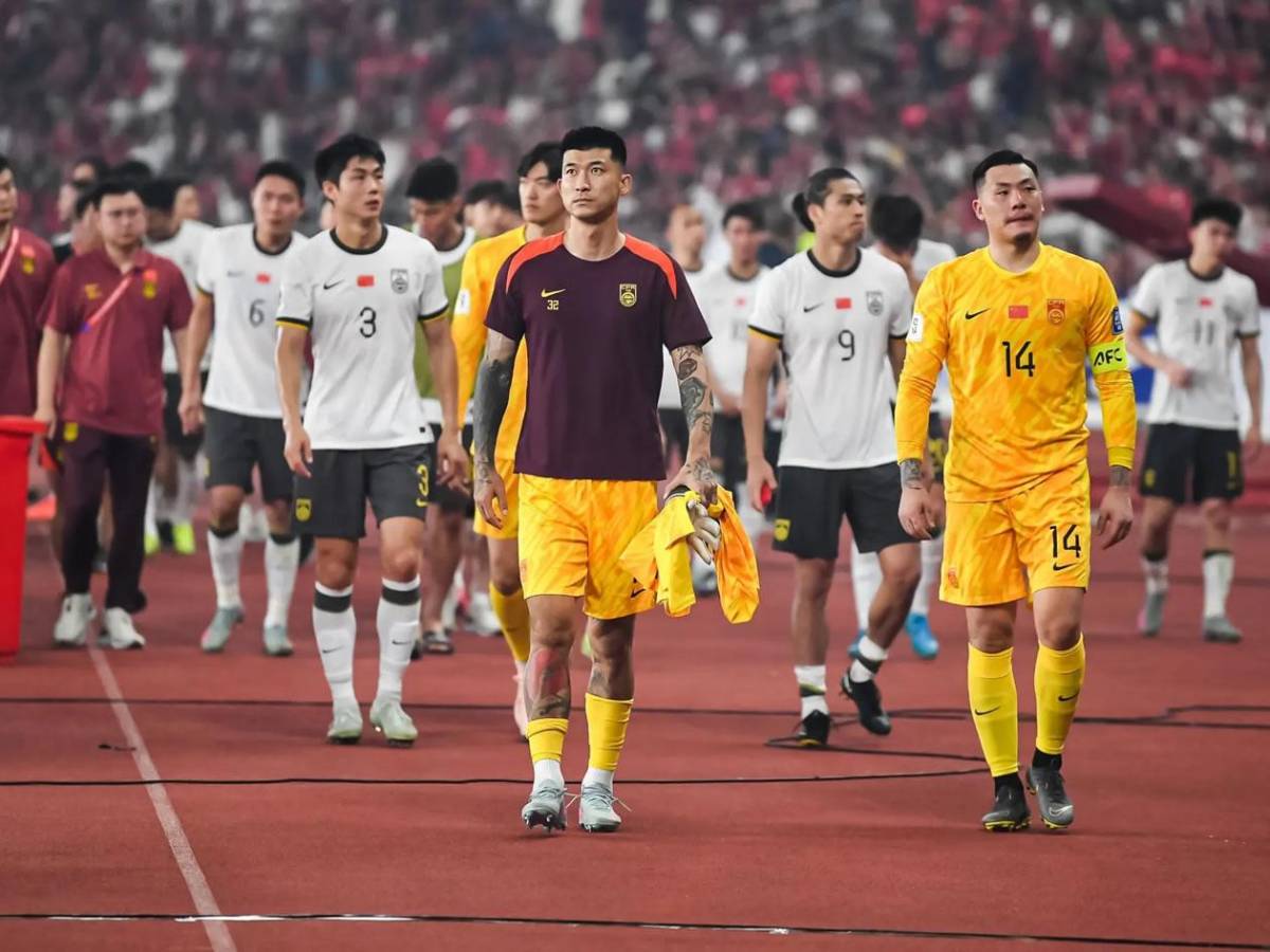 Queda fuera del Mundial 2026 y explotan: Cambien a todos los jugadores y al técnico