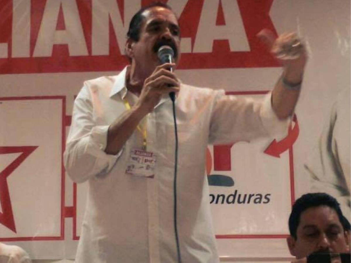 Mel Zelaya habla del cáncer de Carlón y confirma nueva fase médica
