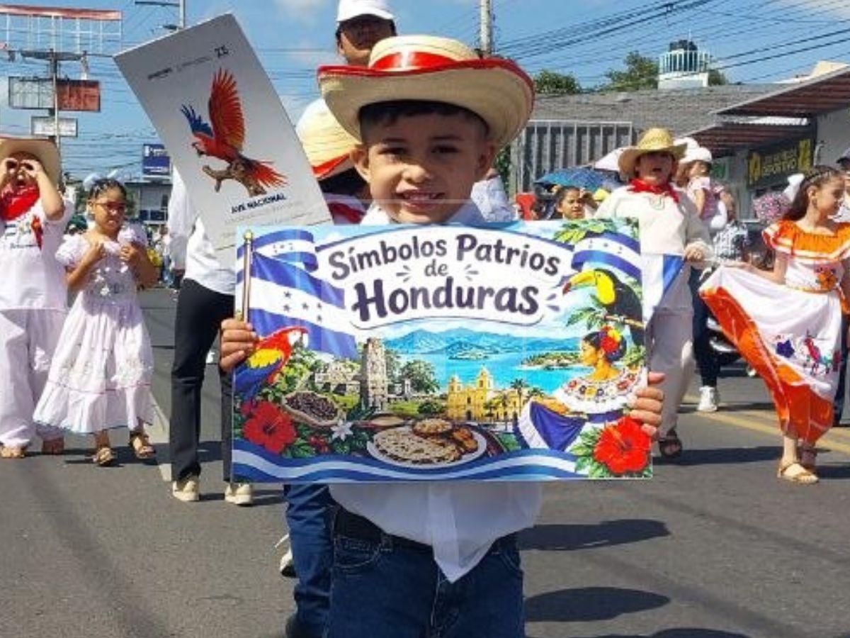 Los pequeños que se robaron las miradas con su encanto en los desfiles patrios