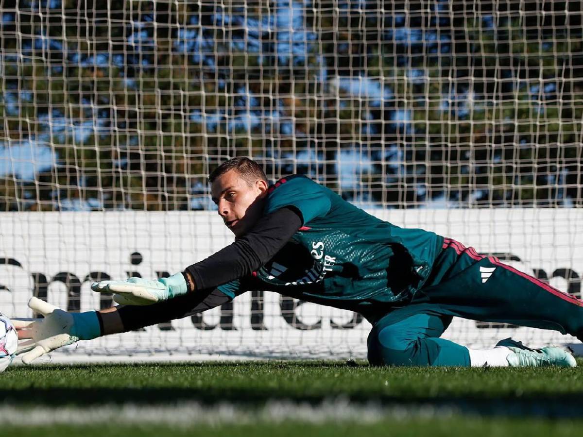 Courtois vive calvario antes de El Clásico: quiso jugar y terminó fuera por increíble motivo