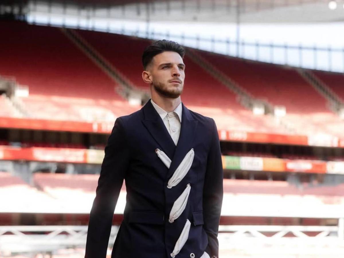 Declan Rice defiende a su esposa tras recibir ataques y ella toma decisión