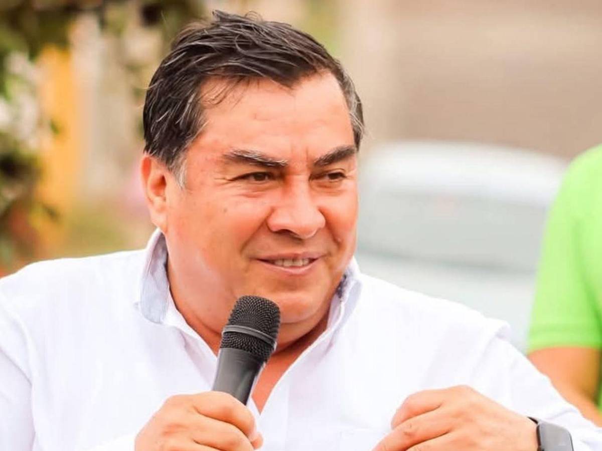 Comando de sicarios asesina al alcalde Salvador García y a su escolta en Michoacán