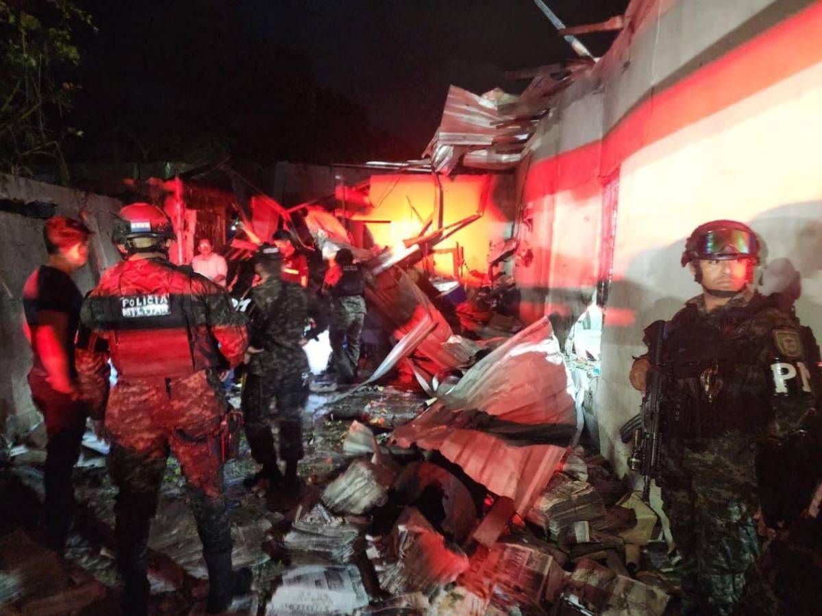 Tragedia en Chamelecón: Las  imágenes de la explosión de pólvora que dejó un muerto y dos heridos