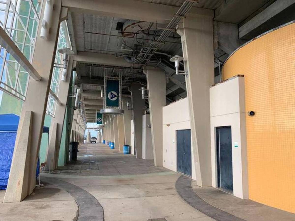 La fea cancha en la que Honduras jugará ante Bermudas por ir a Copa Oro