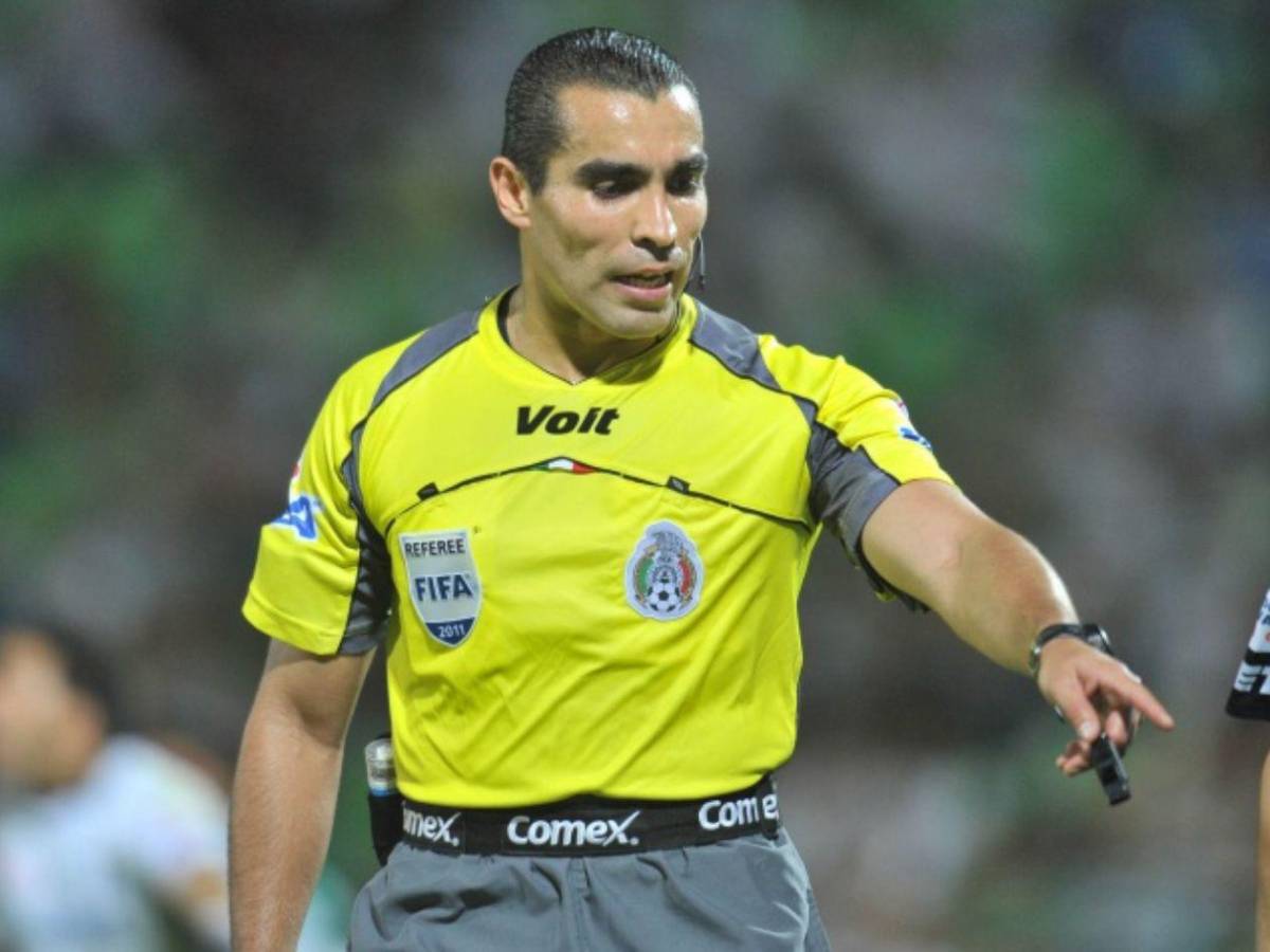 Exárbitro 'Chiquidrácula' Rodríguez, a prisión preventiva por fuerte delito