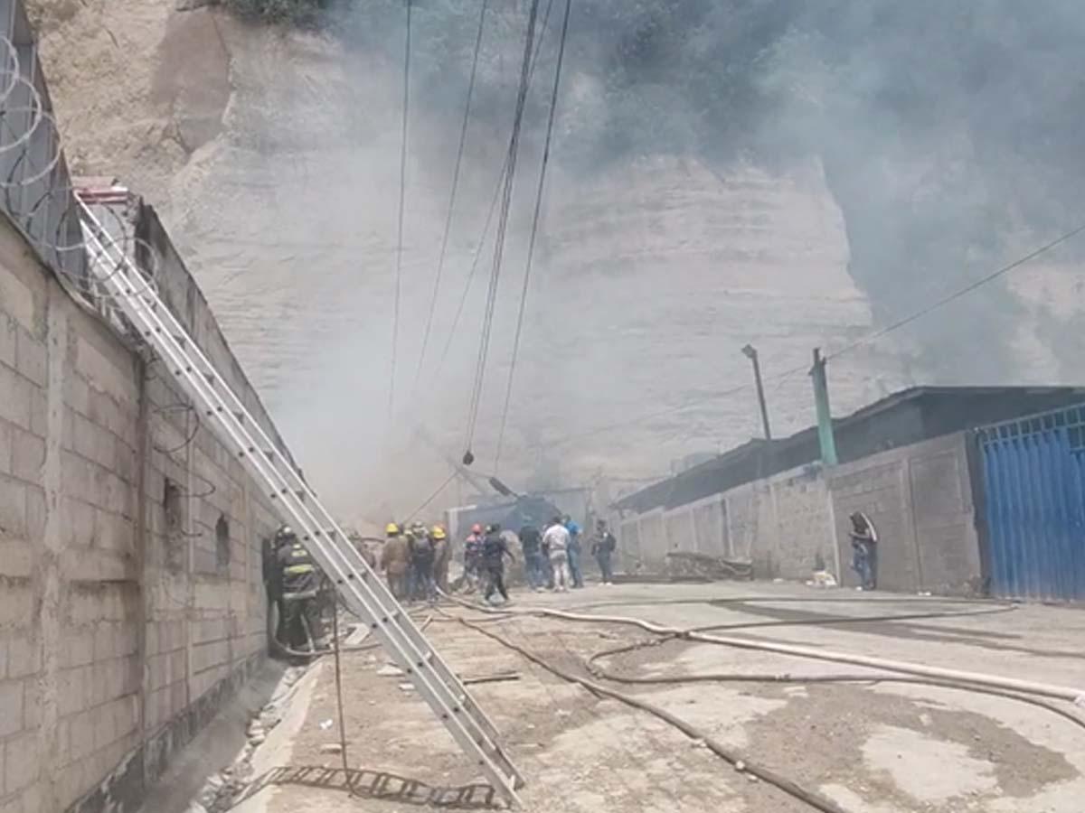 Don Allan relata cómo logró sobrevivir al derrumbe en el anillo periférico de Tegucigalpa