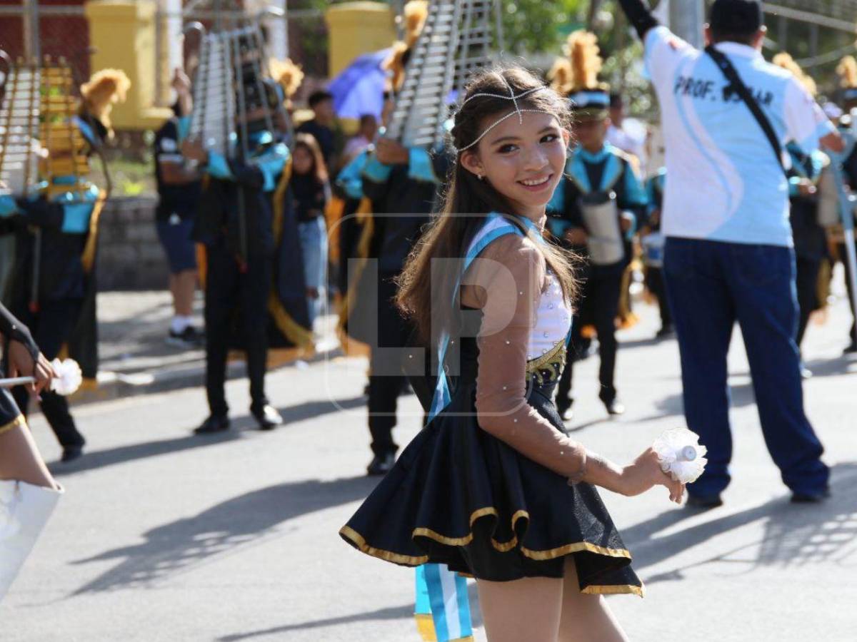 Tegucigalpa: las imágenes más destacadas que dejaron los desfiles de este sábado