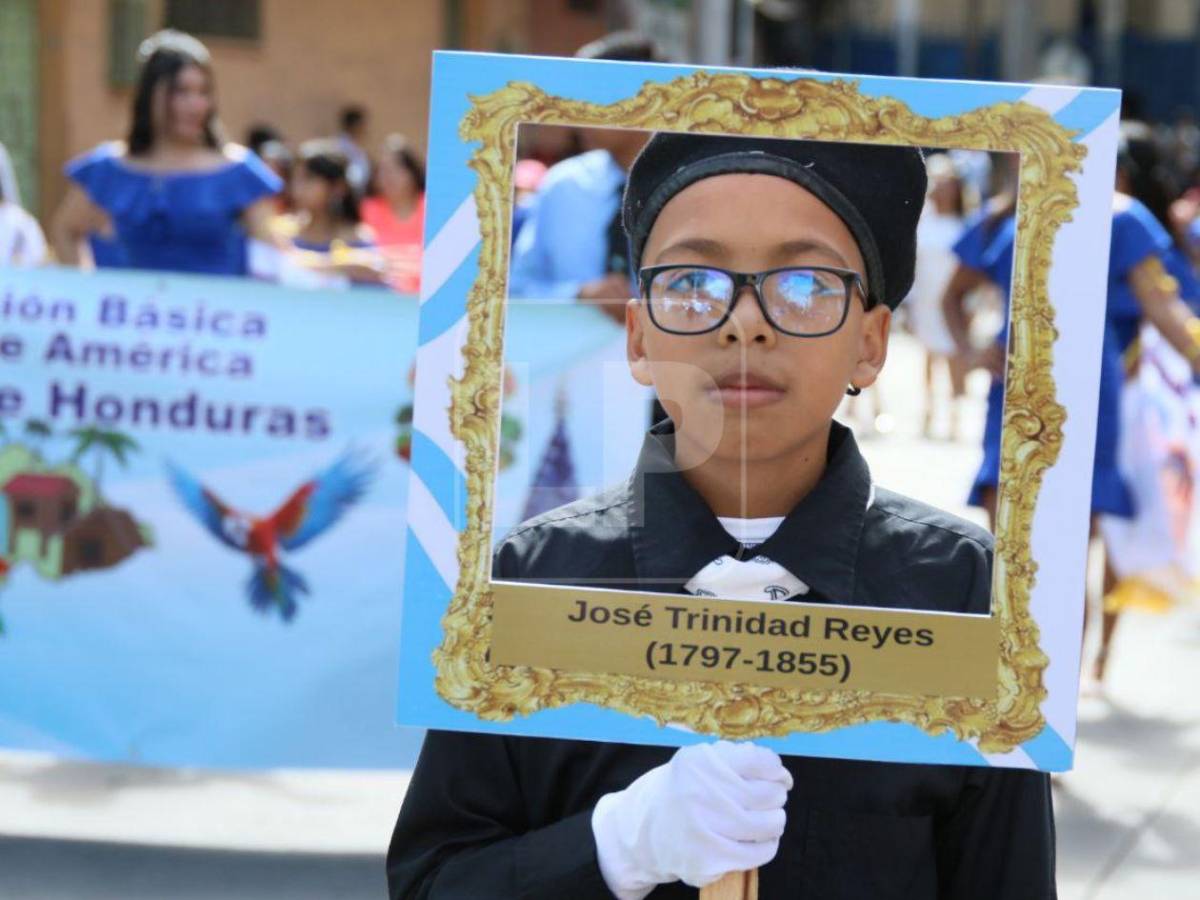 Tegucigalpa: las imágenes más destacadas que dejaron los desfiles de este sábado