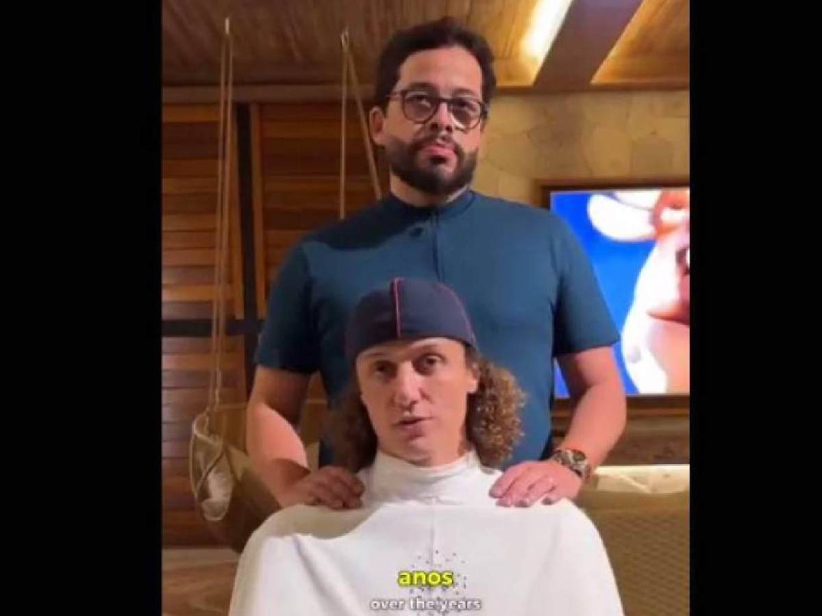 David Luiz luce irreconocible: el sorpresivo cambio de look tras cortarse el pelo