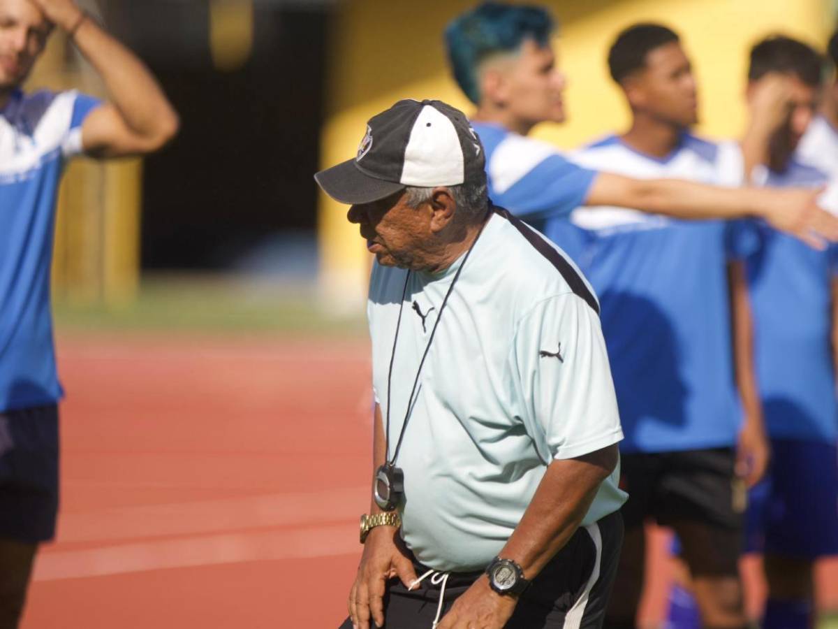 Famoso mundialista se une y pule a tiktokers de la selección de Honduras
