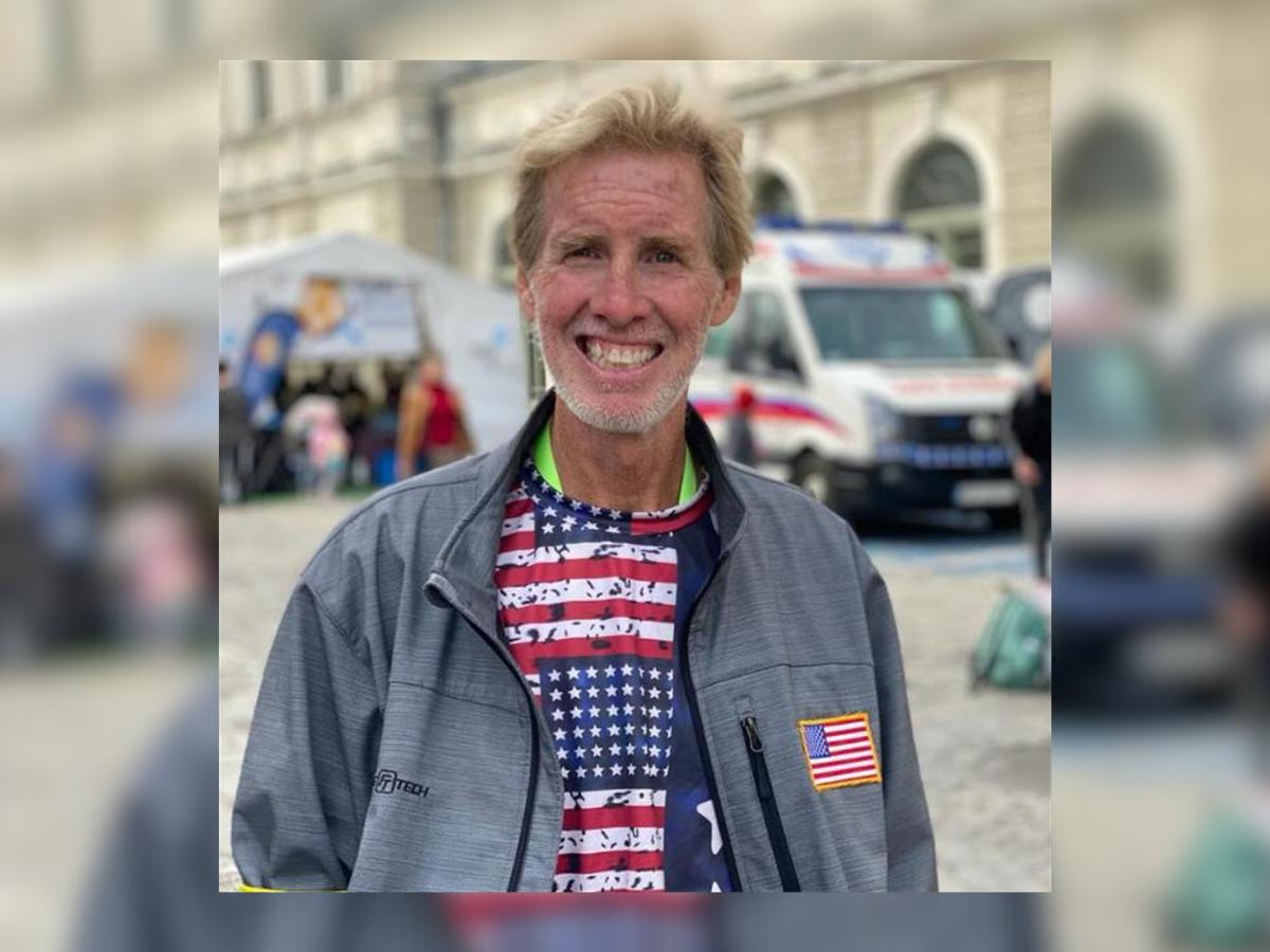 Agregan cargo de intento de asesinato al hombre armado que acechaba a Trump