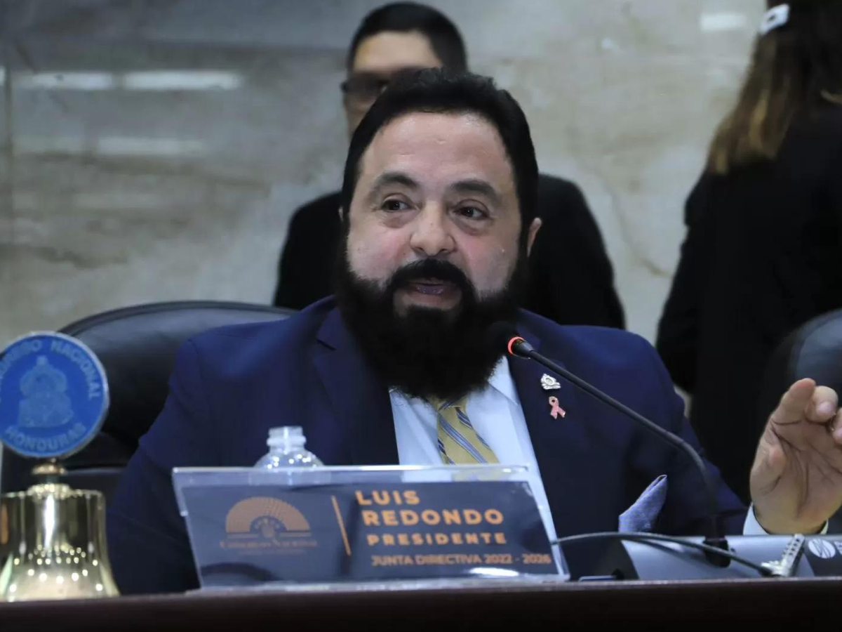 Luis Redondo sobre millonario gasto: “aquí no hay corrupción”