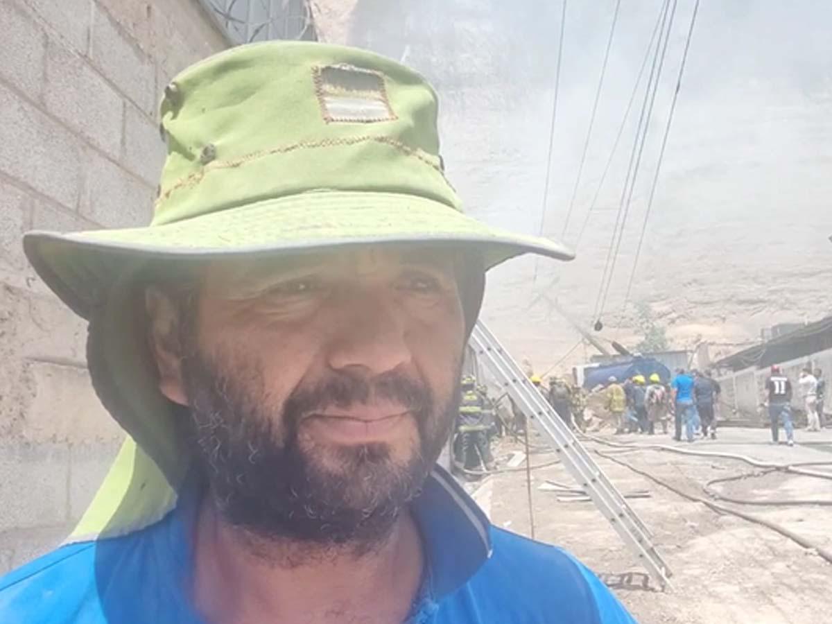 Don Allan relata cómo logró sobrevivir al derrumbe en el anillo periférico de Tegucigalpa