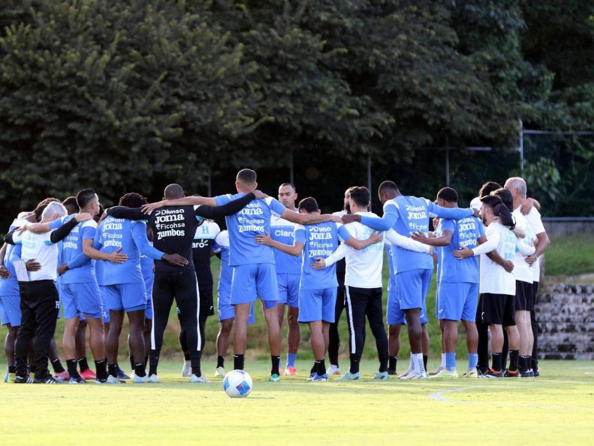 Honduras sigue afinando detalles: Menjivar feliz y jugador llegó de sorpresa