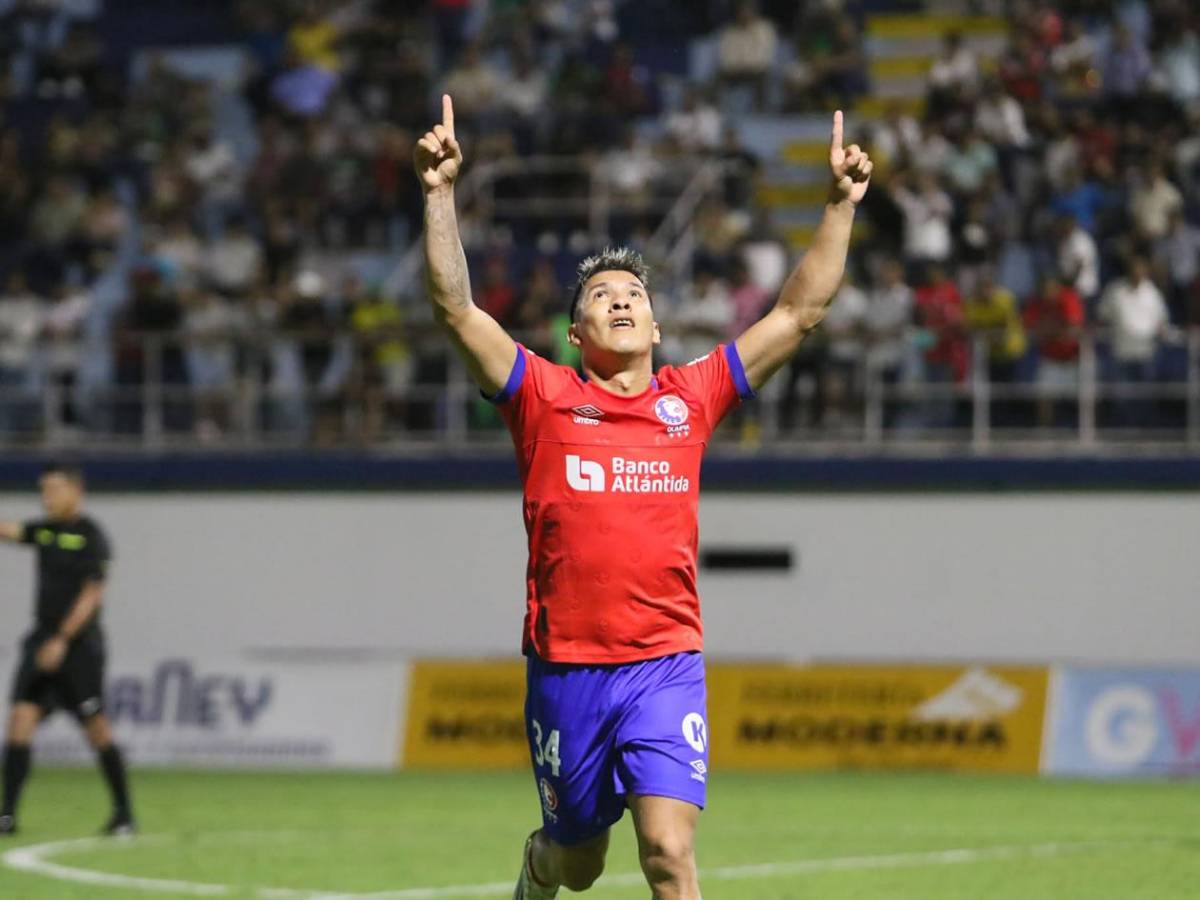 Olimpia sonríe en Juticalpa, el 'infiltrado', Espinel hace debutar a isleño y las bellezas