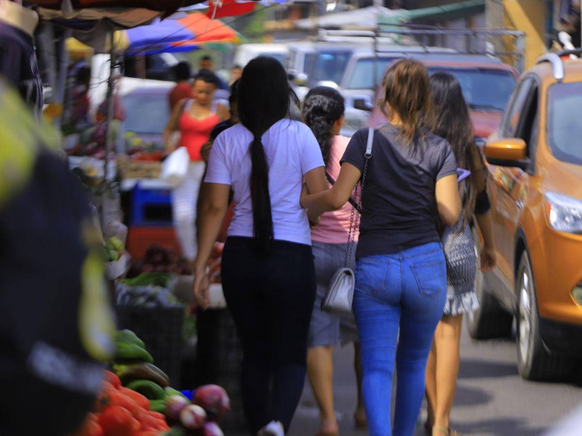 La soltería crece en Honduras: tres millones de mujeres sin casarse