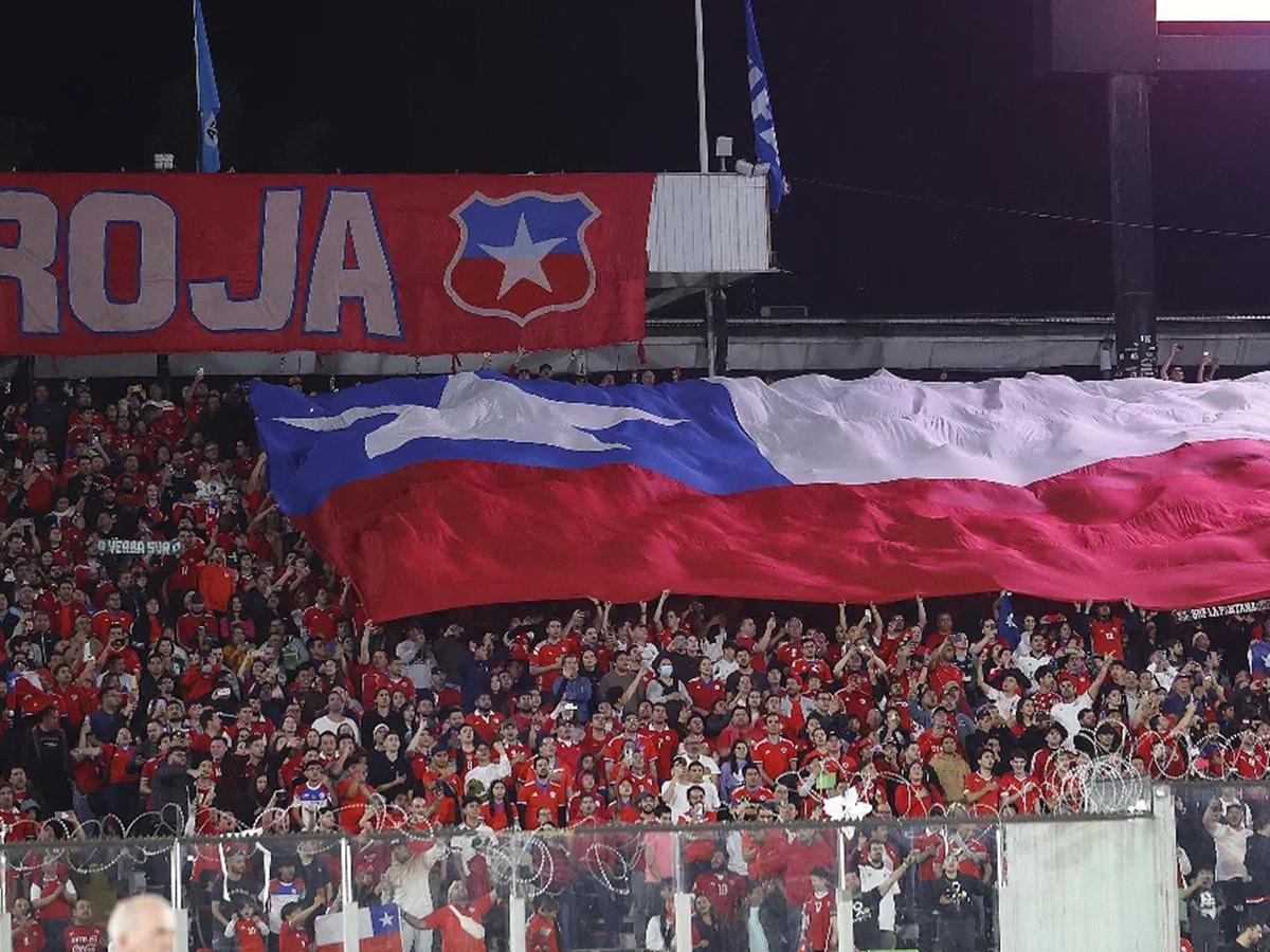 Selección de Chile desconvoca a futbolista tras grave denuncia
