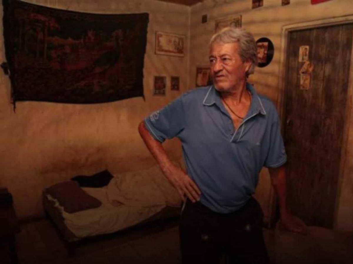 Futbolistas hondureños y extranjeros en la ruina tras dejar el fútbol por alcohol y mujeres