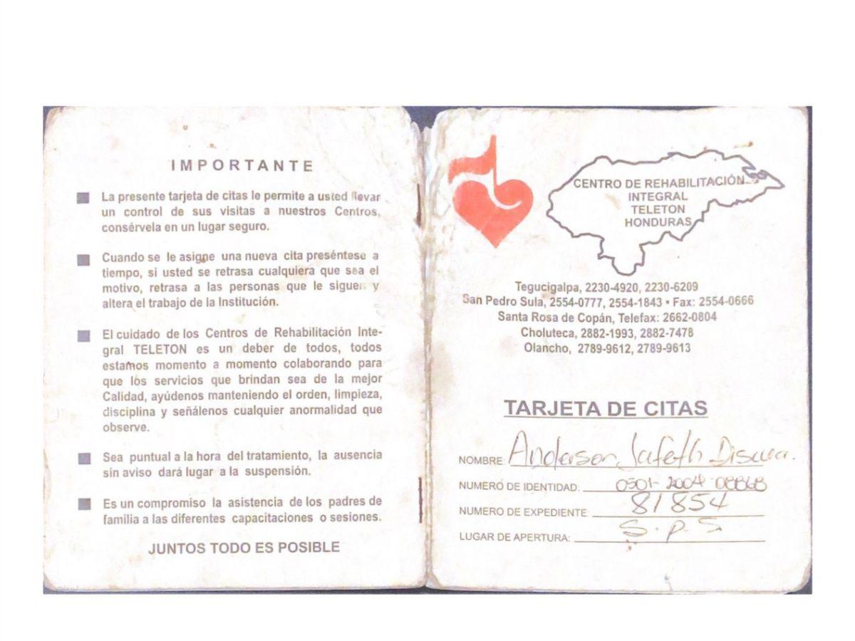 Boleta de atención de Teletón con nombre de Anderson Discua.