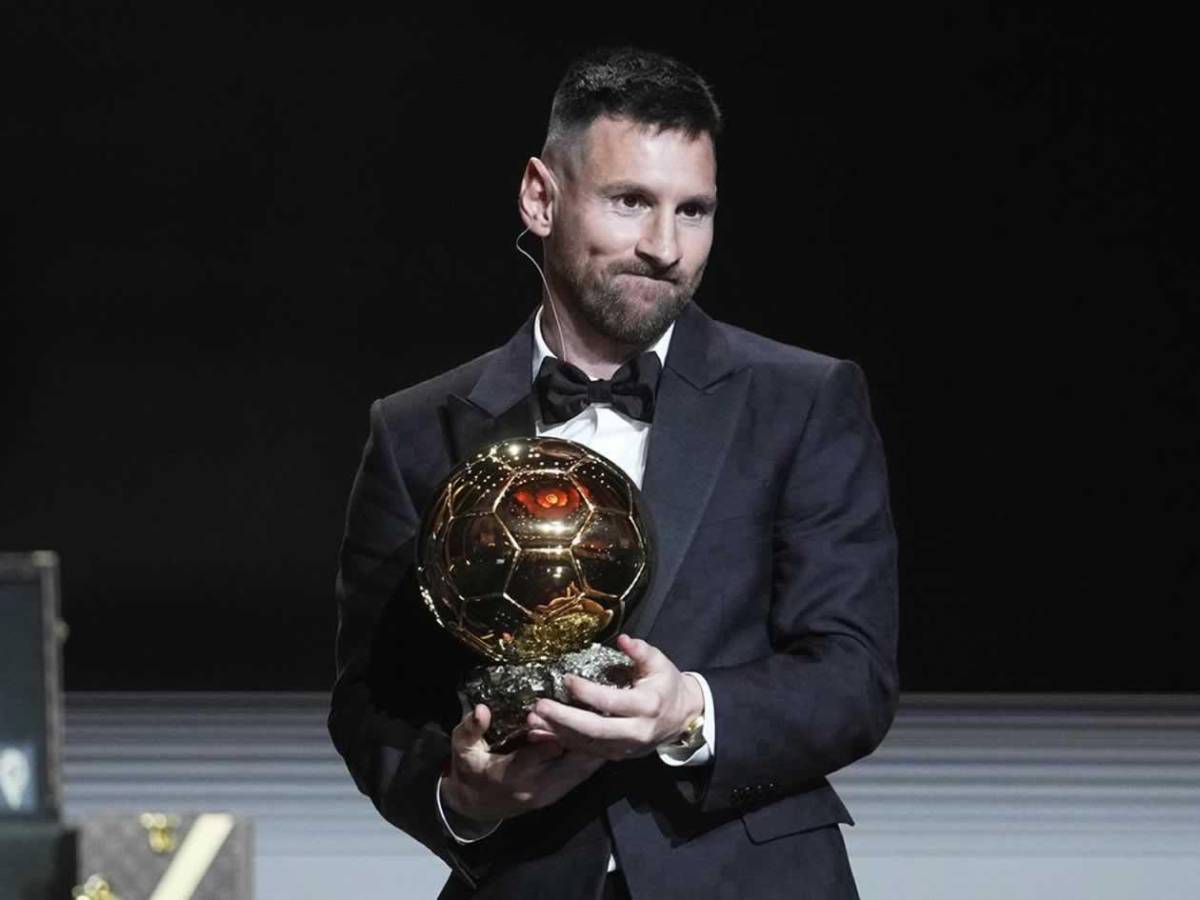 Messi hundiría a Cristiano Ronaldo: ganaría el premio más grande del siglo