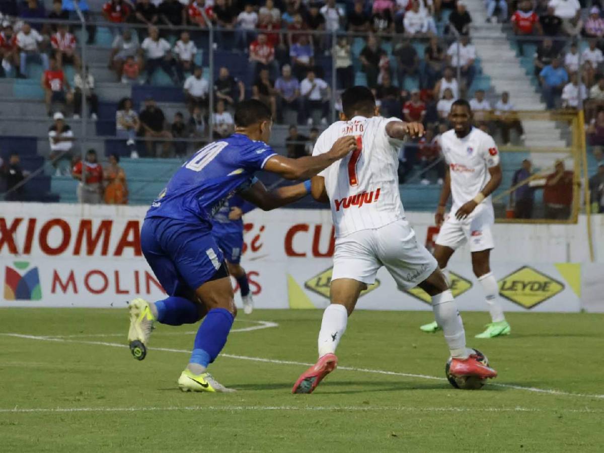 Olimpia celebra en el Morazán, polémica, tristeza del Victoria y reacción de Beckeles