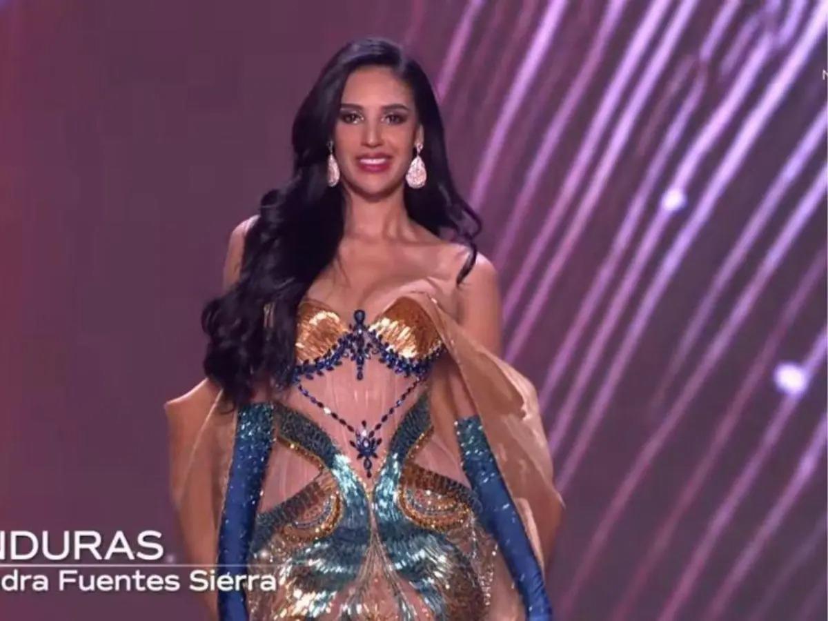 Alejandra Fuentes impacta en Tailandia con majestuoso vestido de gala