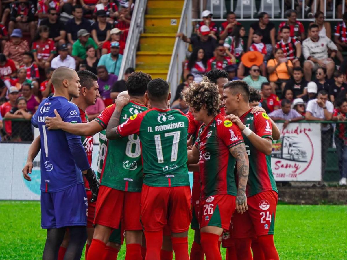 Escándalo: Expulsan del fútbol a equipo que tiene un jugador hondureño