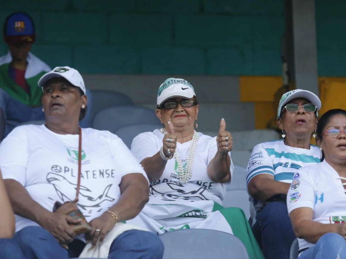 ¿Quién es la chica de espalda?, Show de Welcome con Platense y tristeza en UPNFM