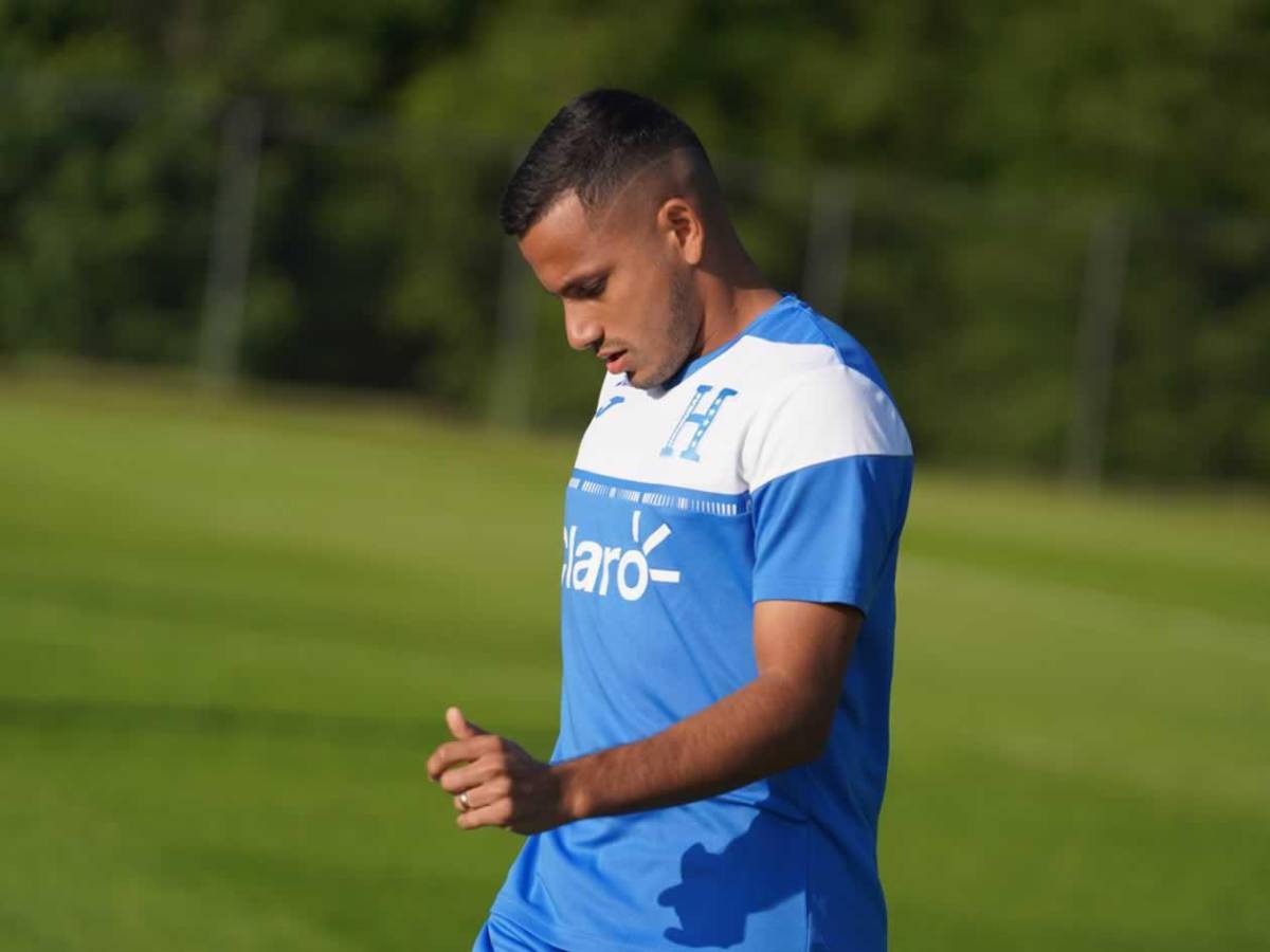 Rueda cambia medio equipo: el 11 titular de Honduras contra El Salvador en la Copa Oro